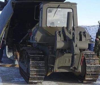 Поставка бульдозера ТМ-10.11 ГСТ10 для нужд российской армии